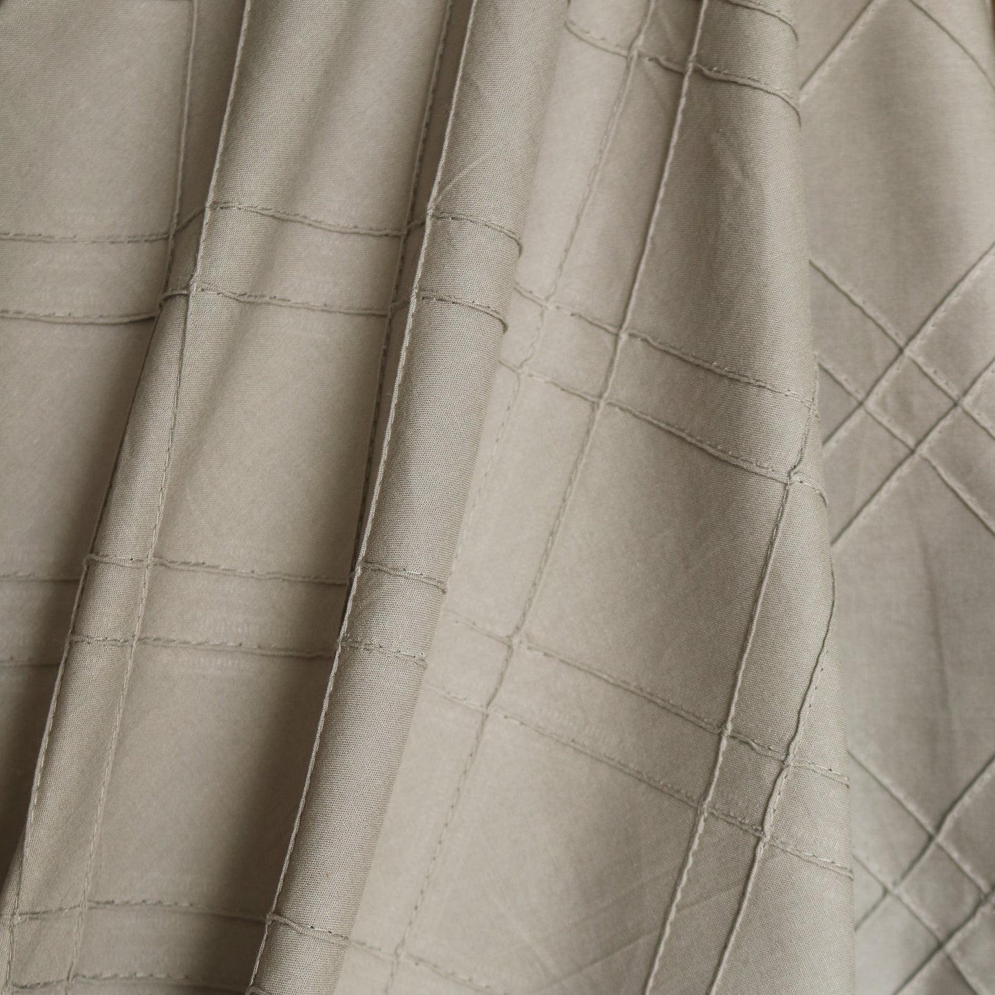 Pintuck in Charcoal -