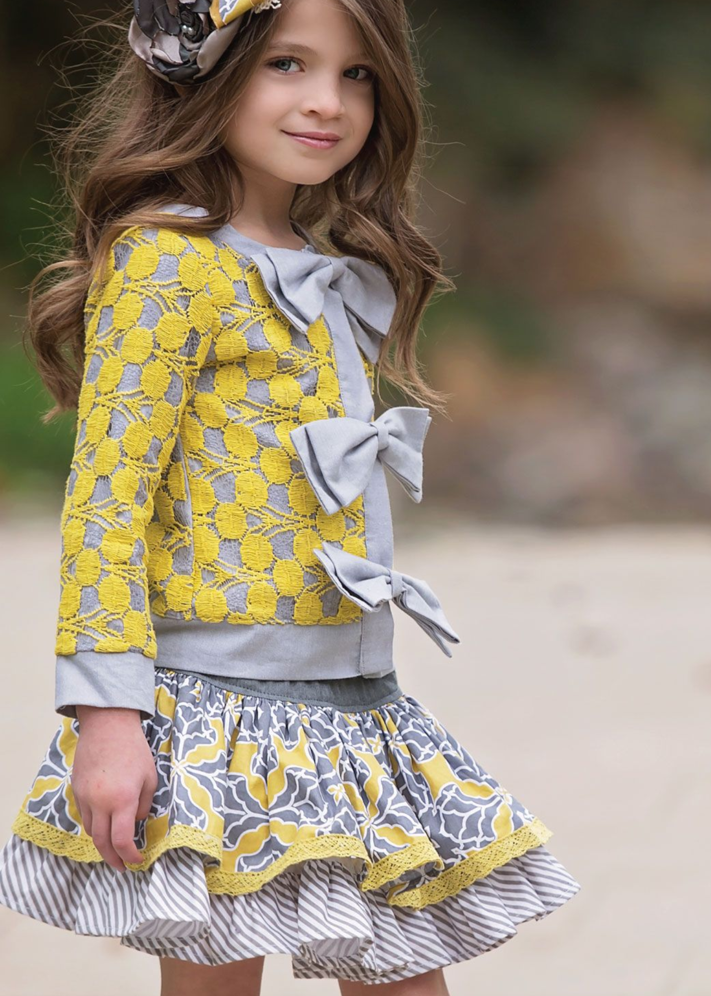 Gray and Yellow Medallion