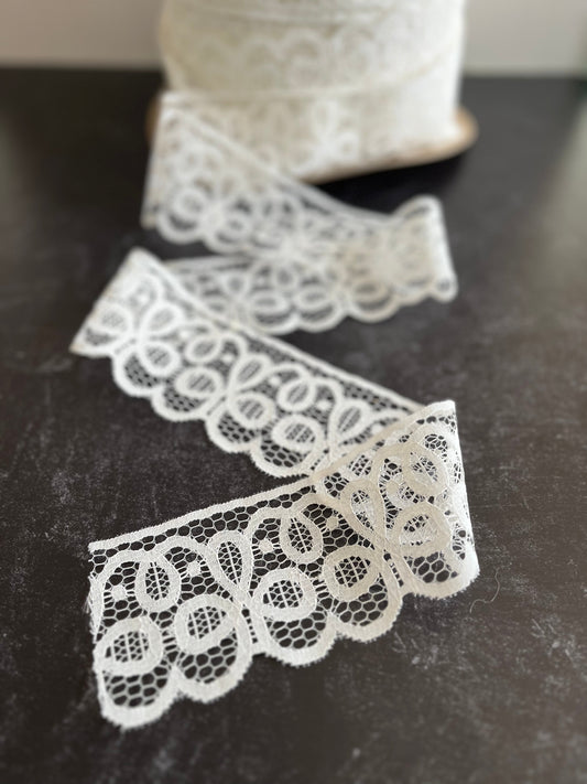 Light Ivory Lace trim